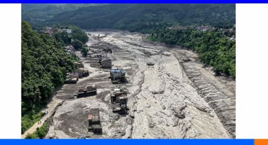 නේපාලයේ හදිසි ගංවතුරකින් 95 දෙනෙකු මරුට..